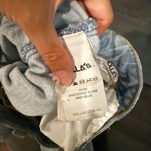 EUC ROLLA'S Eastcoast Flare Tash Blue Jeans size 26 - Picture 7 of 8